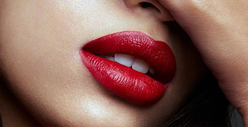 Les Secrets D'un Rouge À Lèvres Rouge Parfait